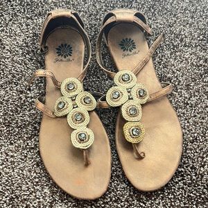 Ladies size 9 sandals.